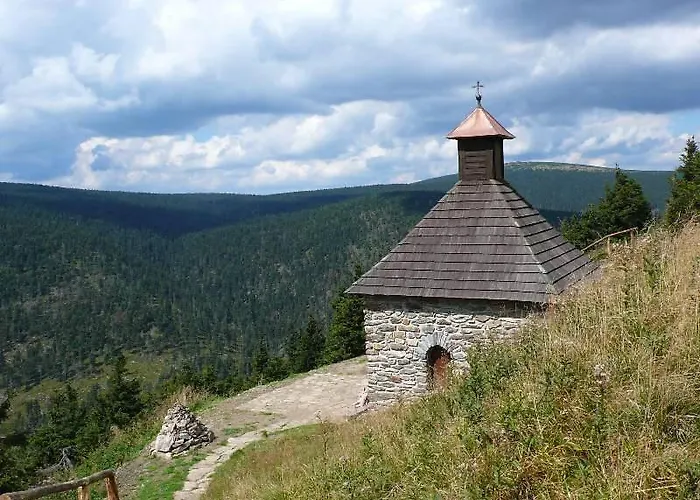 Pod Kralickým Sněžníkem * Staré Město